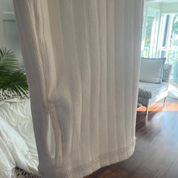 Athletic Pullover - Picture 4 of 6